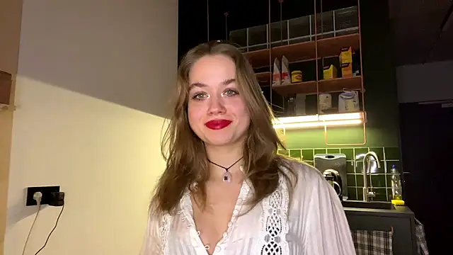 Snapshot of RoxyStar17 chatting on 02/06/25, 08:45 RoxyStar17 online show from 02/06/25, 08:45