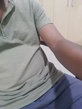 Snapshot of cockyrockie chatting on 12/29/24, 04:05 cockyrockie online show from 12/29/24, 04:05