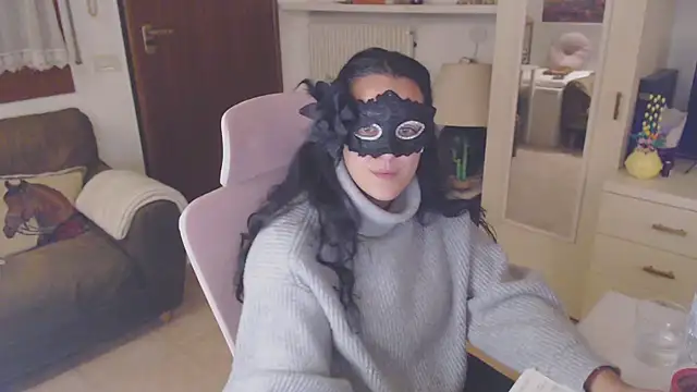 LasolitaAuri online show from 03/05/25, 09:04