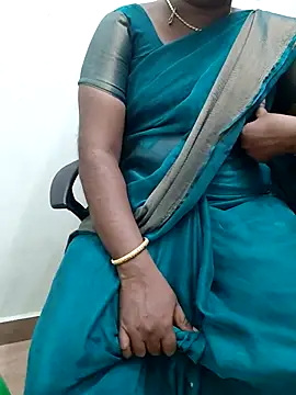 Snapshot of Tamil_roja69 chatting on 09/29/25, 06:24 Tamil roja69 online show from 09/29/25, 06:24