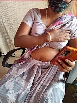 Snapshot of Tamil_roja69 chatting on 06/26/26, 03:00 Tamil roja69 online show from 06/26/26, 03:00