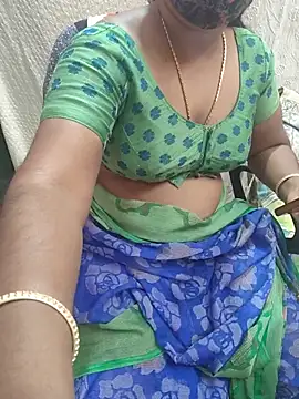 Snapshot of Tamil_roja69 chatting on 06/26/26, 03:05 Tamil roja69 online show from 06/26/26, 03:05