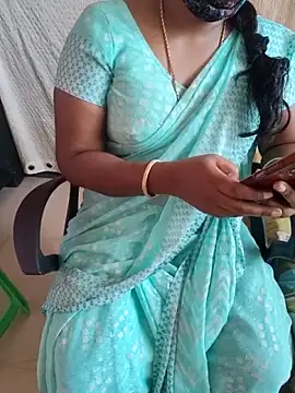Snapshot of Tamil_roja69 chatting on 06/27/26, 04:39 Tamil roja69 online show from 06/27/26, 04:39