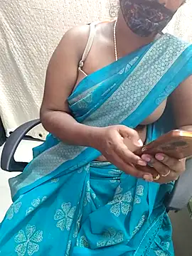 Snapshot of Tamil_roja69 chatting on 07/03/26, 02:45 Tamil roja69 online show from 07/03/26, 02:45