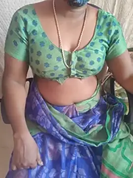 Snapshot of Tamil_roja69 chatting on 07/08/26, 05:34 Tamil roja69 online show from 07/08/26, 05:34