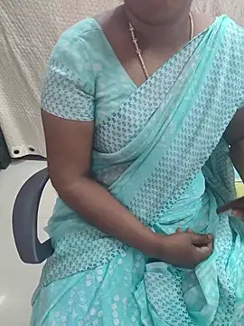 Snapshot of Tamil_roja69 chatting on 07/16/26, 11:44 Tamil roja69 online show from 07/16/26, 11:44