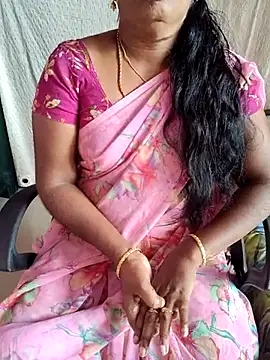 Snapshot of Tamil_roja69 chatting on 08/02/26, 03:38 Tamil roja69 online show from 08/02/26, 03:38