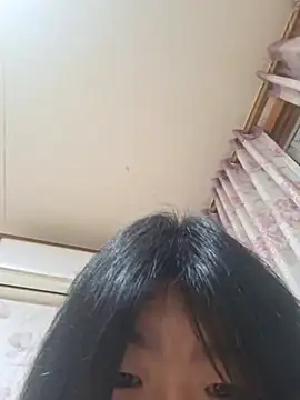 Snapshot of Lee0613 chatting on 12/24/24, 06:17 Lee0613 online show from 12/24/24, 06:17