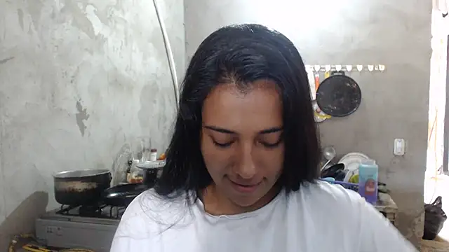 Coral0403 online show from 03/01/25, 06:21