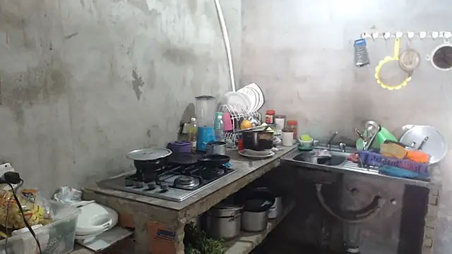 Coral0403 online show from 12/17/25, 03:29