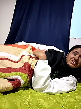 cleo lincy13 online show from 01/03/25, 11:01