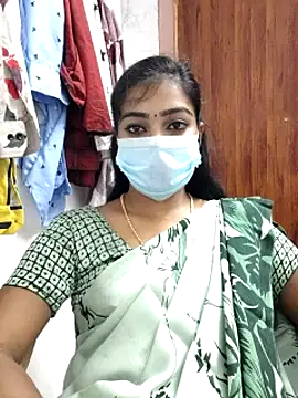 Snapshot of meena_27 chatting on 03/01/25, 07:48 meena 27 online show from 03/01/25, 07:48