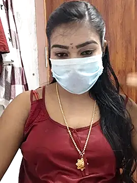 Snapshot of meena_27 chatting on 03/12/25, 03:51 meena 27 online show from 03/12/25, 03:51