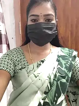 Snapshot of meena_27 chatting on 03/16/25, 03:50 meena 27 online show from 03/16/25, 03:50