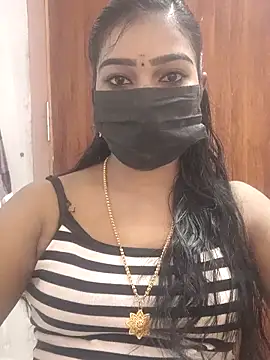 Snapshot of meena_27 chatting on 03/18/25, 06:36 meena 27 online show from 03/18/25, 06:36