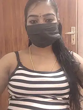 Snapshot of meena_27 chatting on 03/18/25, 09:42 meena 27 online show from 03/18/25, 09:42