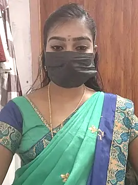 Snapshot of meena_27 chatting on 03/20/25, 06:19 meena 27 online show from 03/20/25, 06:19