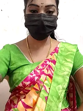 Snapshot of meena_27 chatting on 09/19/25, 05:20 meena 27 online show from 09/19/25, 05:20