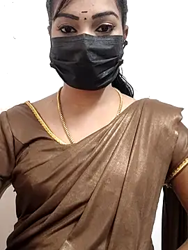 Snapshot of meena_27 chatting on 09/21/25, 06:48 meena 27 online show from 09/21/25, 06:48