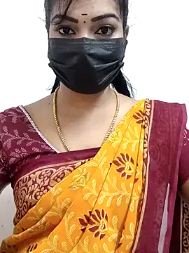 Snapshot of meena_27 chatting on 09/22/25, 06:59 meena 27 online show from 09/22/25, 06:59