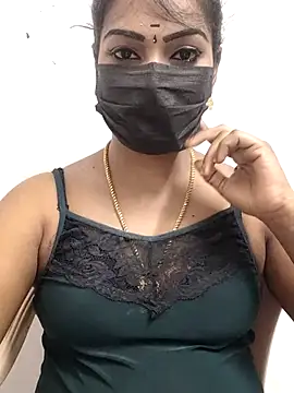 Snapshot of meena_27 chatting on 10/23/25, 07:12 meena 27 online show from 10/23/25, 07:12