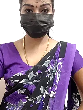 Snapshot of meena_27 chatting on 11/01/25, 04:58 meena 27 online show from 11/01/25, 04:58