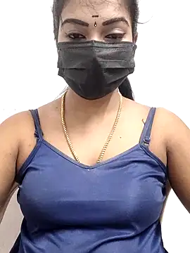 Snapshot of meena_27 chatting on 11/04/25, 07:13 meena 27 online show from 11/04/25, 07:13