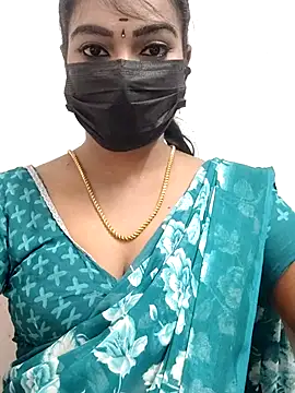 Snapshot of meena_27 chatting on 11/12/25, 08:37 meena 27 online show from 11/12/25, 08:37