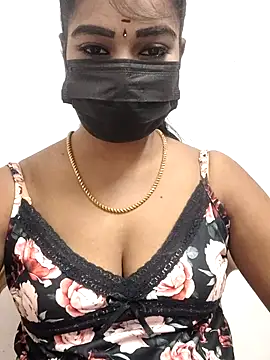 Snapshot of meena_27 chatting on 11/27/25, 07:54 meena 27 online show from 11/27/25, 07:54