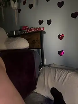 AlessasRoom online show from 02/13/26, 07:59