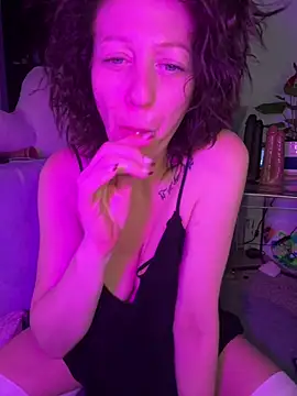 AlessasRoom online show from 02/28/26, 07:31