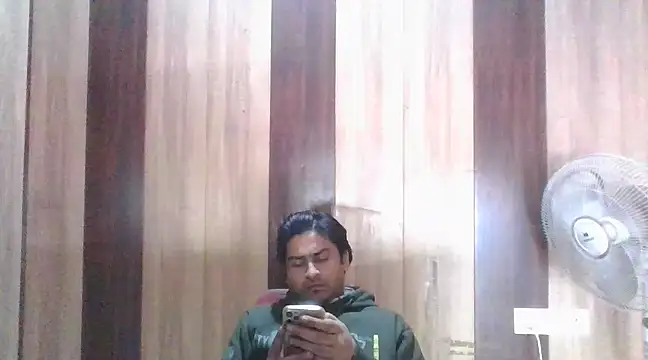 indihotguy online show from 02/09/25, 10:20