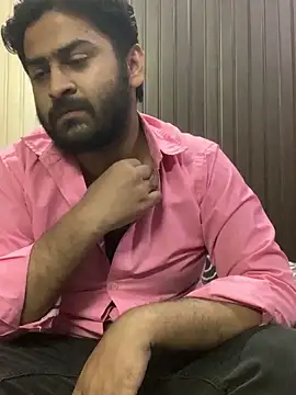 indihotguy online show from 03/20/25, 06:42