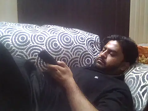 indihotguy online show from 10/05/25, 02:48