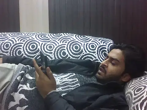 Snapshot of indihotguy chatting on 01/08/26, 10:23 indihotguy online show from 01/08/26, 10:23