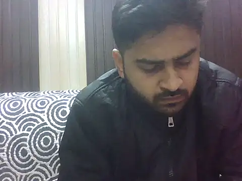 Snapshot of indihotguy chatting on 02/01/26, 01:09 indihotguy online show from 02/01/26, 01:09