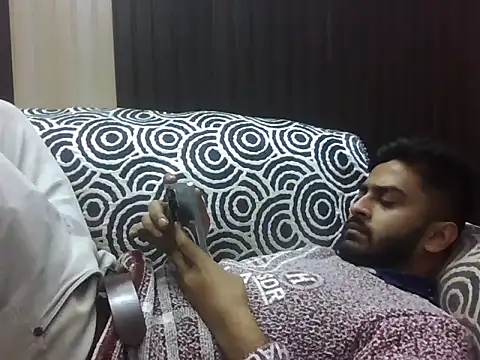 Snapshot of indihotguy chatting on 02/09/26, 12:31 indihotguy online show from 02/09/26, 12:31