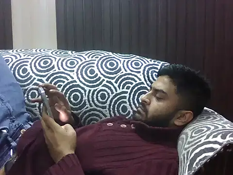 Snapshot of indihotguy chatting on 02/12/26, 09:37 indihotguy online show from 02/12/26, 09:37