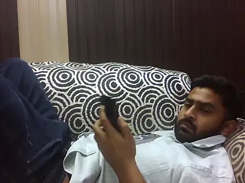 Snapshot of indihotguy chatting on 02/18/26, 08:54 indihotguy online show from 02/18/26, 08:54