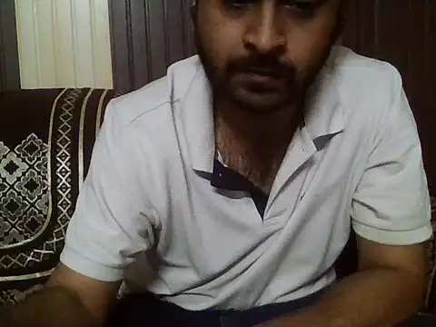 Snapshot of indihotguy chatting on 04/06/26, 10:11 indihotguy online show from 04/06/26, 10:11