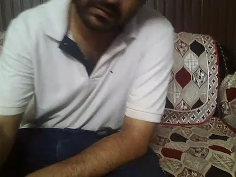Snapshot of indihotguy chatting on 05/25/26, 03:29 indihotguy online show from 05/25/26, 03:29