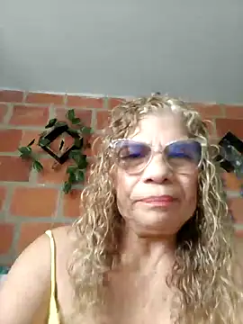 indiraa-channell online show from 01/01/25, 07:32