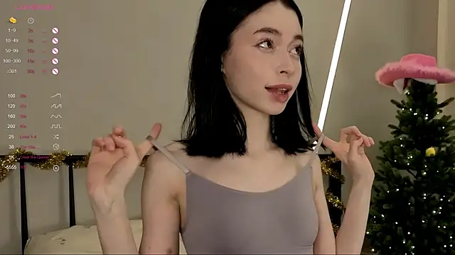 LittleOriana online show from 01/10/26, 05:53