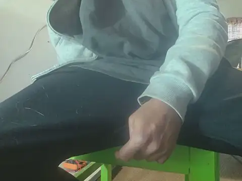 poesnuus999 online show from 04/19/26, 04:45