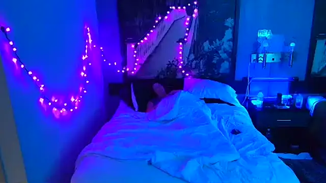 Snapshot of hotemberly_jake chatting on 01/10/25, 11:22 hotemberly jake online show from 01/10/25, 11:22