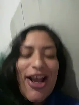 Snapshot of Aby55 chatting on 12/28/24, 12:03 Aby55 online show from 12/28/24, 12:03