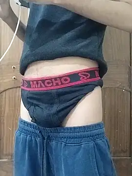 fakelove95 online show from 11/02/25, 10:23