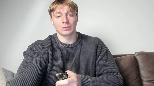 Snapshot of o_r_b_i_t chatting on 03/18/25, 03:10 o r b i t online show from 03/18/25, 03:10