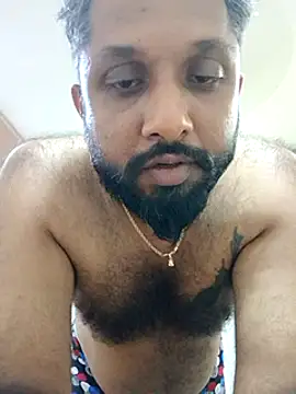 Snapshot of carria_homes chatting on 12/28/24, 07:00 carria homes online show from 12/28/24, 07:00