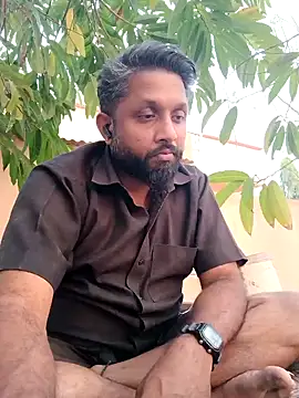 Snapshot of carria_homes chatting on 01/15/25, 12:36 carria homes online show from 01/15/25, 12:36